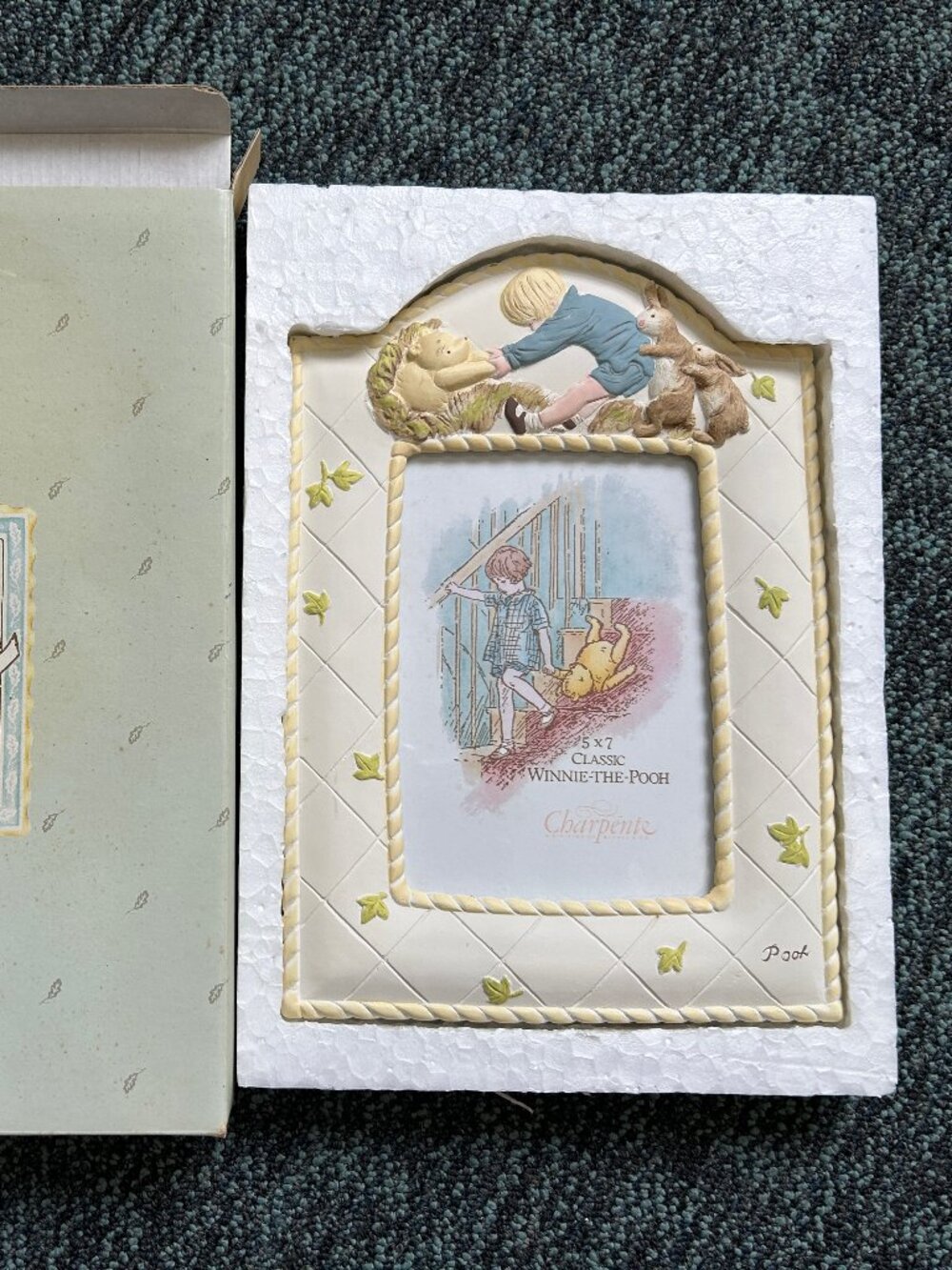 Vintage Disney Classic Pooh Picture Frame Charpente 3"x5" Picture 6"x8"